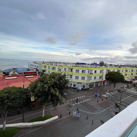 Avenida Central Corralejo Exterior foto